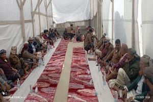 لقاء قبلي موسع  لمشاىخ مكتب كلد في "العلاة" لتعزيز النسيج الاجتماعي ونبذ الخلافات