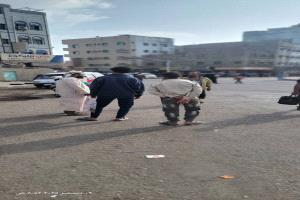 أزمة مواصلات خانقة تضرب عدن بعد توقف حافلات الغاز عن العمل