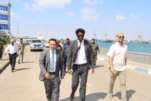 الهيئة العامة للشئون البحرية تبحث تعزيز مجالات الأمن والسلامة البحرية مع مؤسسة الدعم الدولي الأوروبي