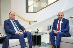 وزير الخارجية يبحث مع المكلف بتسيير شؤون وزارة الخارجية الليبي تعزيز التعاون المشترك