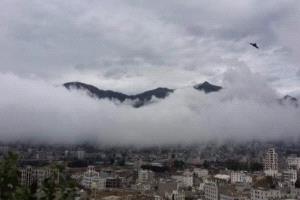 فلكي يحذر من موجة صقيع هي الأشد في اليمن