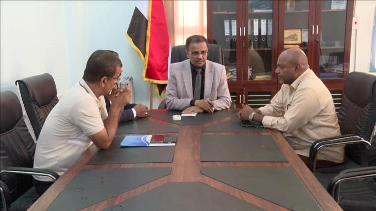 الأمين العام لمحلي حضرموت يناقش استعدادات نادي تضامن حضرموت للمشاركة في بطولة أبطال أندية الخليج للعام 2025م - 2026م