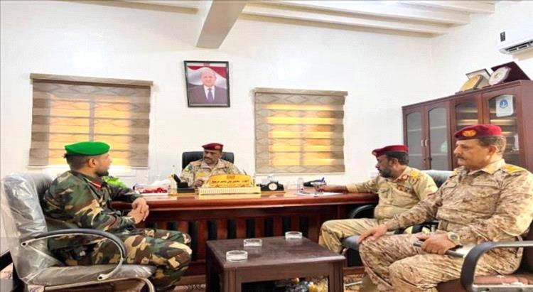 المهرة: رفع الجاهزية القتالية وتعزيز كفاءة كتيبة الاحتياط بمحور الغيضة