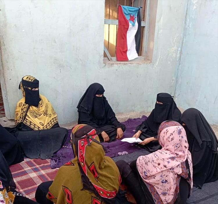 انتقالي تبن يناقش سبل التخفيف  من معاناة  الأسر الفقيرة في المديرية