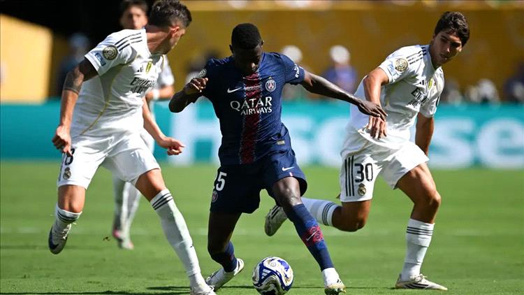 طوفان باريسي.. سان جيرمان يهين ريال مدريد برباعية