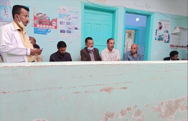 مدير عام المفلحي بيافع يدشن الدورة التدريبية للعاملين في حملة التحصين ضد شلل الأطفال