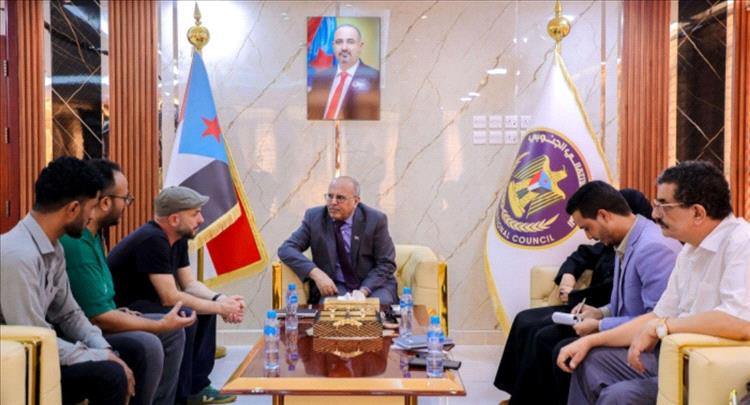 الكثيري يبحث مع أطباء بلا حدود توسيع التدخلات الطبية في المناطق الأكثر تضررًا