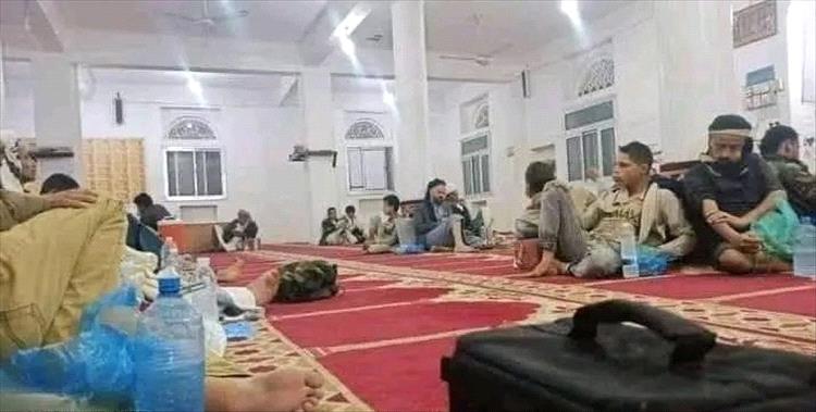 مساعٍ حوثية لإحكام السيطرة على المساجد