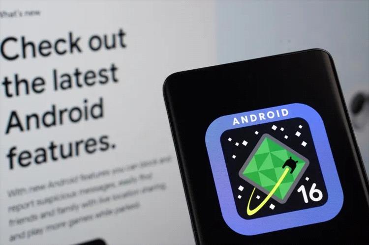 مسؤول في "غوغل": نظام "كروم أو إس" يصبح جزءا من "أندرويد 16"