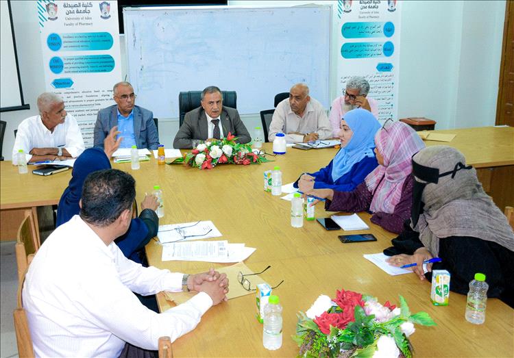 جامعة عدن تبحث تفعيل مخرجات ورشة تطوير نظام الجودة
