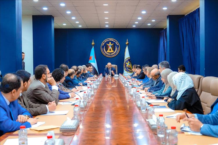 الانتقالي يستعرض حزمة الإجراءات المتخذة من برنامج استكمال الهيكلة والإصلاحات التنظيمية في المجلس