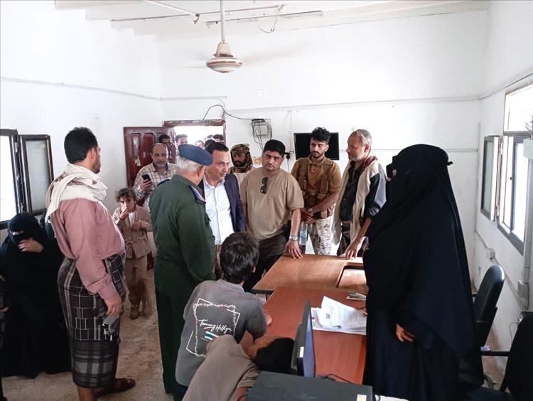 مدير عام أمن أبين يستقبل مدير عام التوجيه المعنوي والعلاقات العامة بوزارة الداخلية