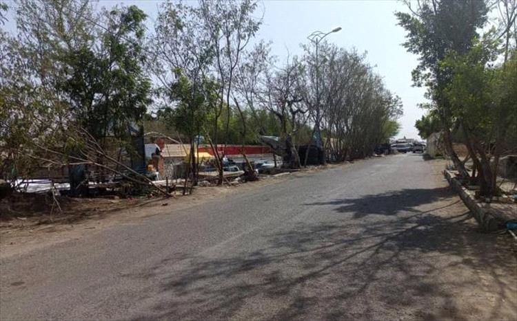 الحوثيون يمنعون صهاريج المياه من الدخول إلى مدينة تعز