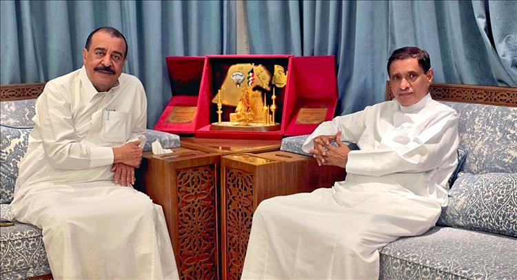 عضو مجلس القيادة الرئاسي البحسني يستقبل اللواء أحمد بن بريك
