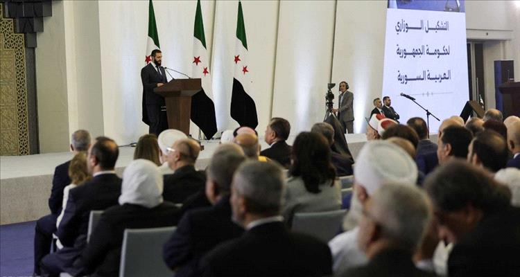 دمشق على أعتاب تغيير حكومي.. مشاورات لتشكيل حكومة سورية جديدة