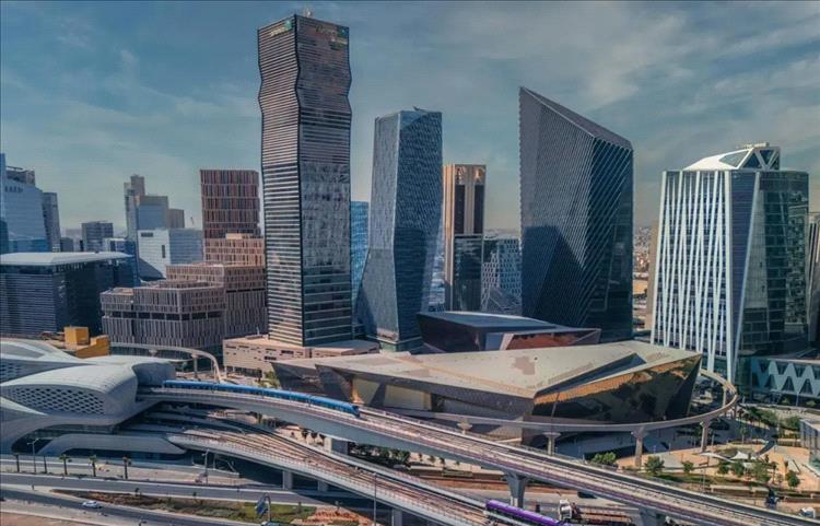 «النقد الدولي» يرفع توقعاته لنمو الاقتصاد السعودي إلى 3.6 %