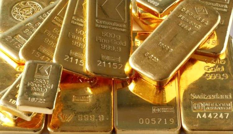 الذهب يصعد وسط ترقب قرار الفدرالي وتراجع الدولار وعوائد السندات