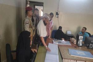 نائب وزير الأوقاف يزور مكتب الوزارة بعدن للإطلاع على سير العمل