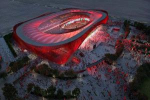 ملاعب جديدة مصممة لحماية اللاعبين والمشجعين من الحرارة الشديدة