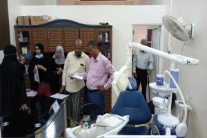 مكتب الصحة بعدن يشدد الرقابة الصحية ويضبط المخالفين في العيادات والمراكز الصحية بالبريقة