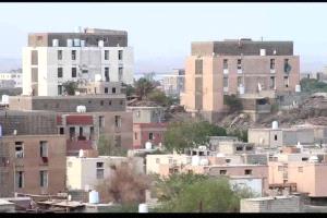 سكان صلاح الدين بعدن يشكون ضعف المياه ويطالبون بحلول عاجلة