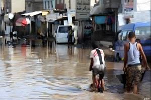الأمطار تعود إلى سماء اليمن.. تحذيرات من السيول واضطراب البحر في 17 محافظة