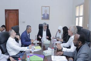 نائب وزير التخطيط يبحث مع برنامج الاغذية العالمي تعزيز التعاون والتنسيق المشترك