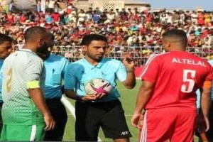 الحكم الدولي علي الحسني :
وجدت في دوعن حب وشغف للرياضة وتشجيع لم أجده في عدة محافظات