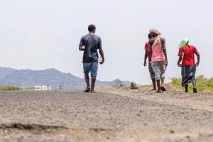 وزير الشؤون الاجتماعية يدعو لإنشاء مراكز استجابة إنسانية للمهاجرين واللاجئين