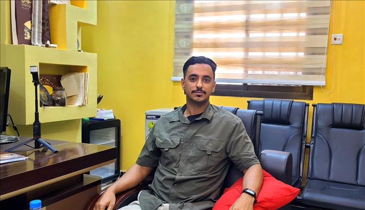 موظف في صندوق صيانة الطرق بعدن يشكو حرمانه من مستحقاته المالية منذ عام ونصف