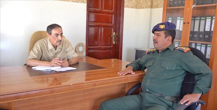 أمين محلي شبوة يلتقي قيادة مكافحة المخدرات ويؤكد دعم السلطة المحلية لمواجهة الآفة