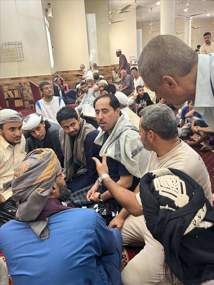 نايف البكري يندد باقتحام مسجد عمر بن الخطاب في المنصورة ويطالب باحترام حرمة بيوت الله