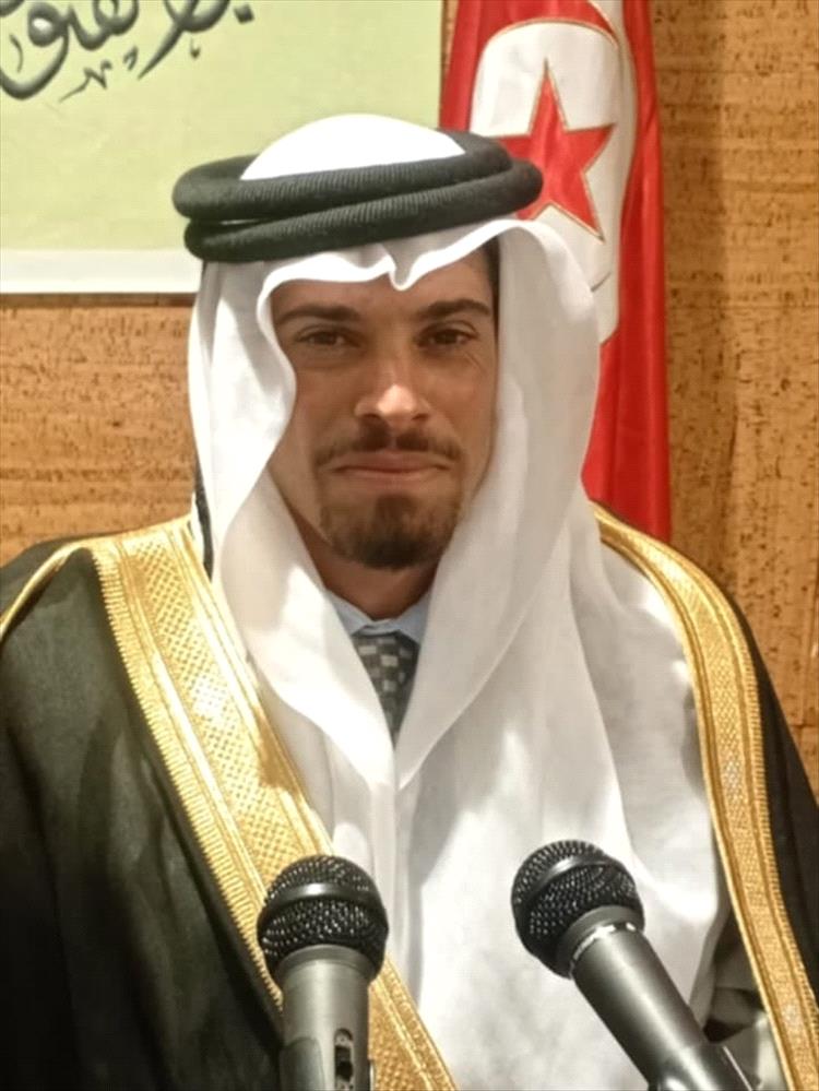 الوصابيُّ يشْمخُ في أديمِ القيروانِ!