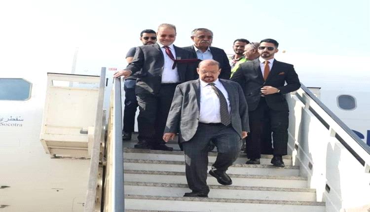 وصول رئيس مجلس النواب سلطان البركاني ونائبه محمد الشدادي إلى عدن قادمين من مصر