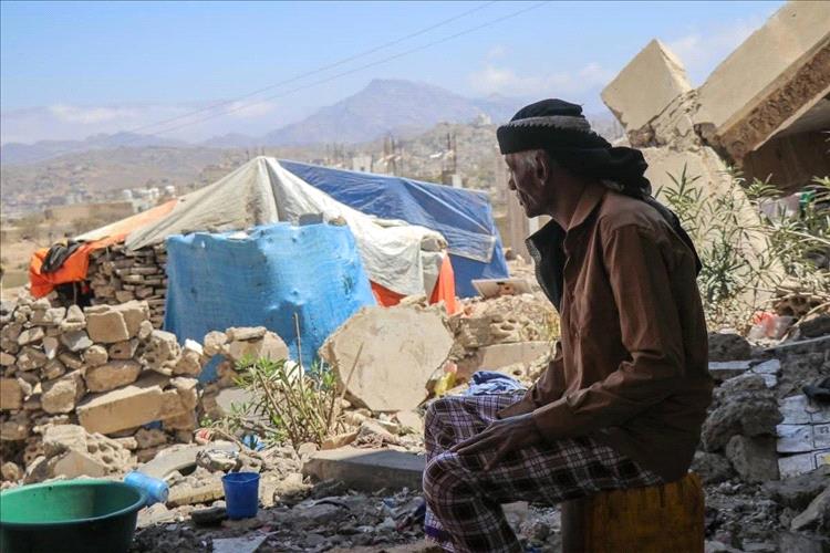 4.8 مليون يمني مهددون بالحرمان من المساعدات الإنسانية
