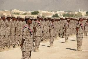 منتسبو المنطقة العسكرية الأولى يطالبون قيادة التحالف العربي بإعادة صرف مكرمة سلمان