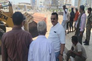 مدير عام المنصورة يؤكد الإهتمام على إزالة المظاهر المشوهة والحفاظ على نظافة شوارع المديرية