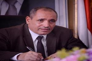 رئيس مجلس القيادة الرئاسي ونائبه ورئيس مجلس النواب يطمئنون على صحة وكيل أول محافظة تعز