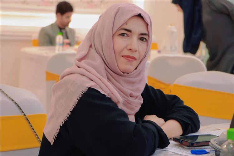 حوار خاص لـ"عدن الغد" مع الصحفية منال أمين: الصحافة بين التحديات والتطورات الرقمية