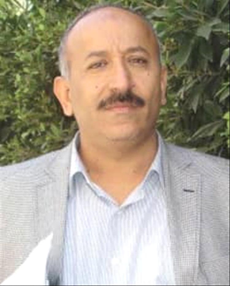 البرلماني المعمري يدعو الحكومة لتفعيل مطار وميناء المخا وتوسيع نشاط ميناء عدن