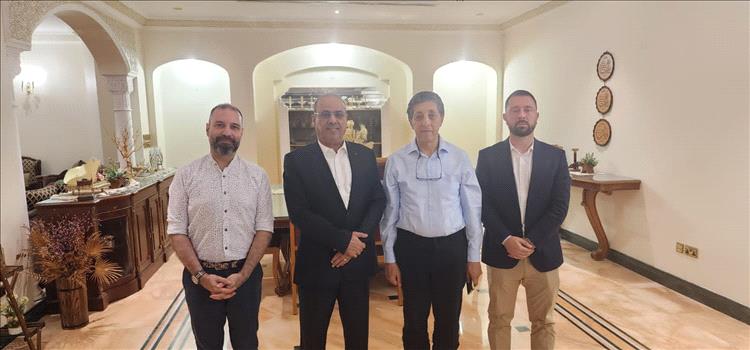 المهندس أحمد الميسري يلتقي ممثلي المعهد الأوروبي للسلام في العاصمة العمانية مسقط