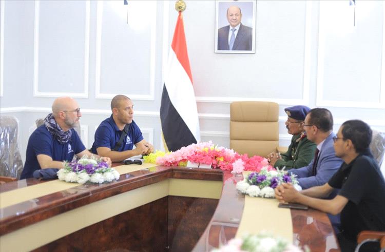 وفد الإنتربول الدولي يزور ديوان وزارة الداخلية لبحث أوجه التعاون المشترك