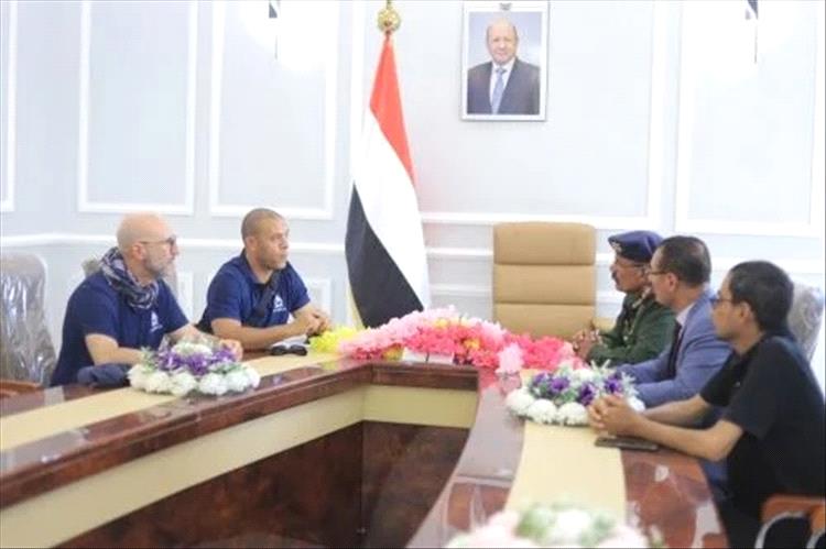 وفد الإنتربول الدولي يزور ديوان وزارة الداخلية في عدن لبحث أوجه التعاون المشترك