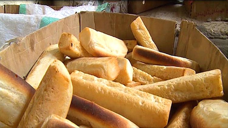 المخابز في عدن ترفع الإضراب وتعاود فتح أبوابها ابتداءً من يوم غد بعد إضراب ليوم واحد