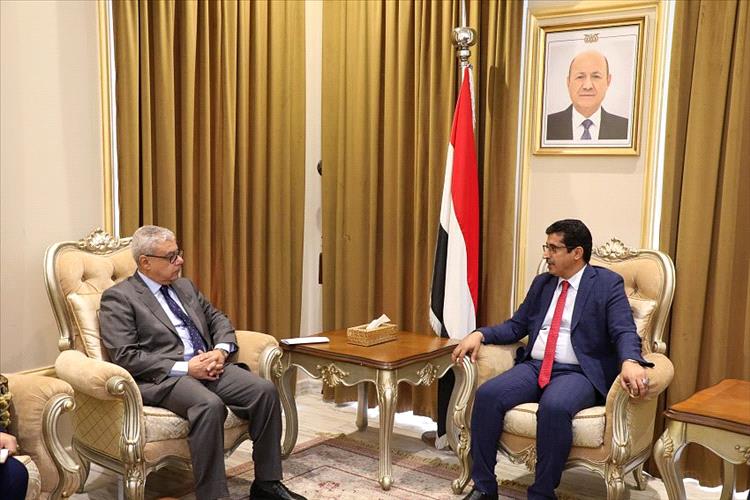 وكيل وزارة الخارجية يبحث مع السفير المصري سبل تعزيز التعاون الثنائي