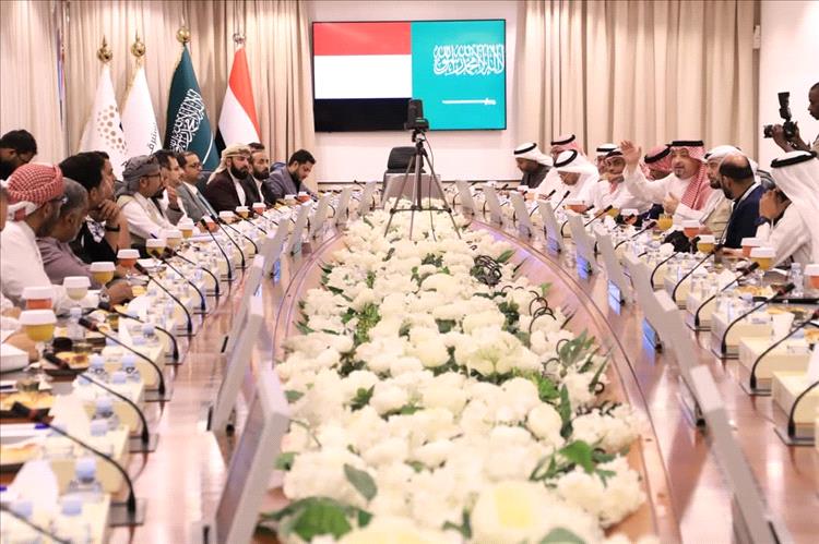 مكتب شؤون الحجاج يناقش مع شركة ضيوف البيت آخر ترتيبات خدمة حجاج الموسم ١٤٤٦هـ