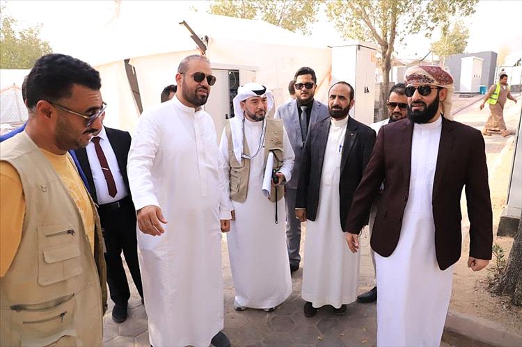 وكيل قطاع الحج والعمرة يطلع على مخيمات الايواء في منى وعرفة