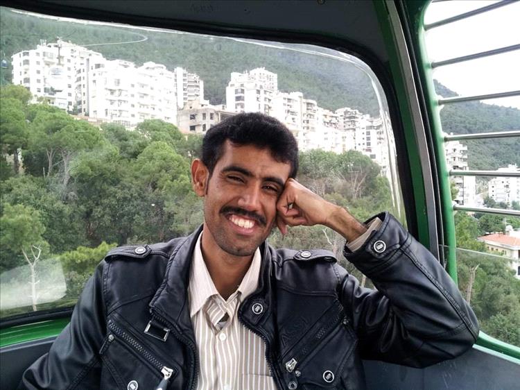 في الذكرى العاشرة لاستشهاده.. أسرة الشهيد سعيد الدويل تطالب بإنهاء ديونه التي استدانها للجبهة ولا تزال معلّقة منذ 2015