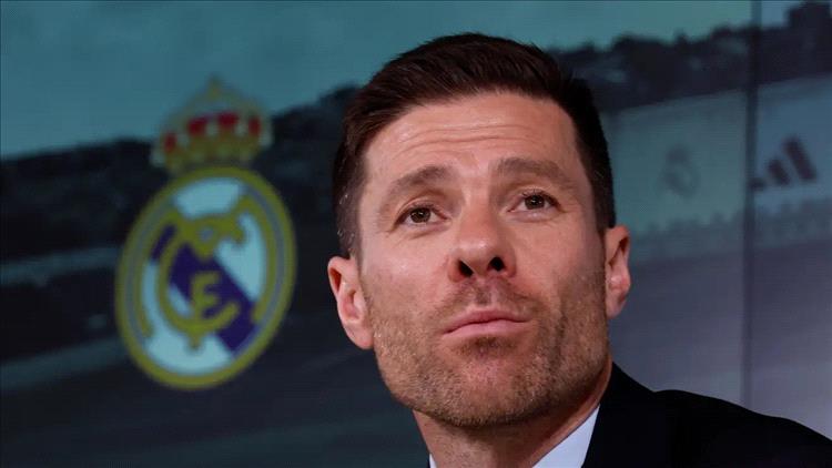ريال مدريد يراهن على ألونسو لإفساد صفقة ليفربول المنتظرة