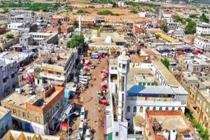 أبين.. أزمة وقود تعيد شبح الإطفاء الشامل إلى خنفر وزنجبار وشقرة